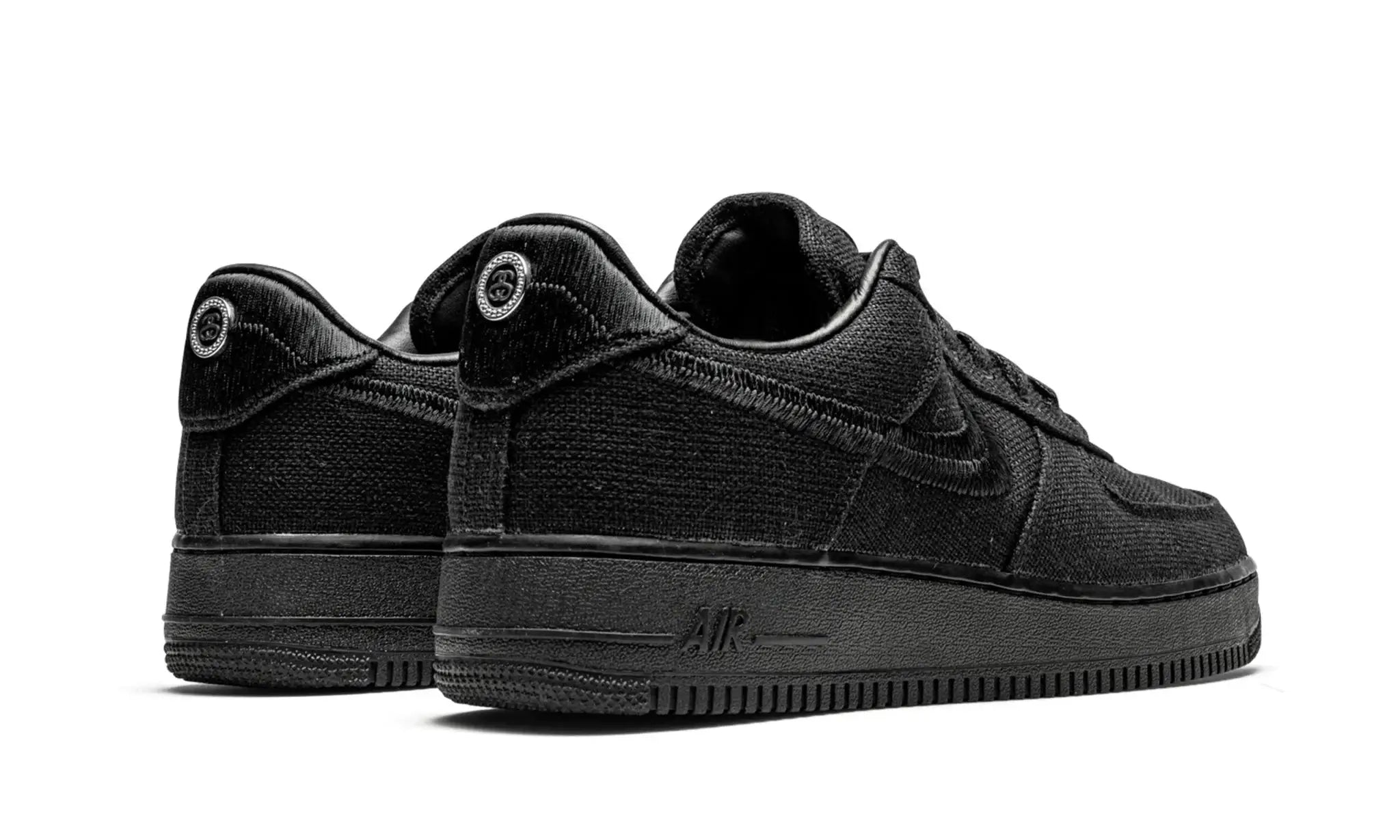 Tênis Air Force 1 "Stussy Black" - CZ9084-001