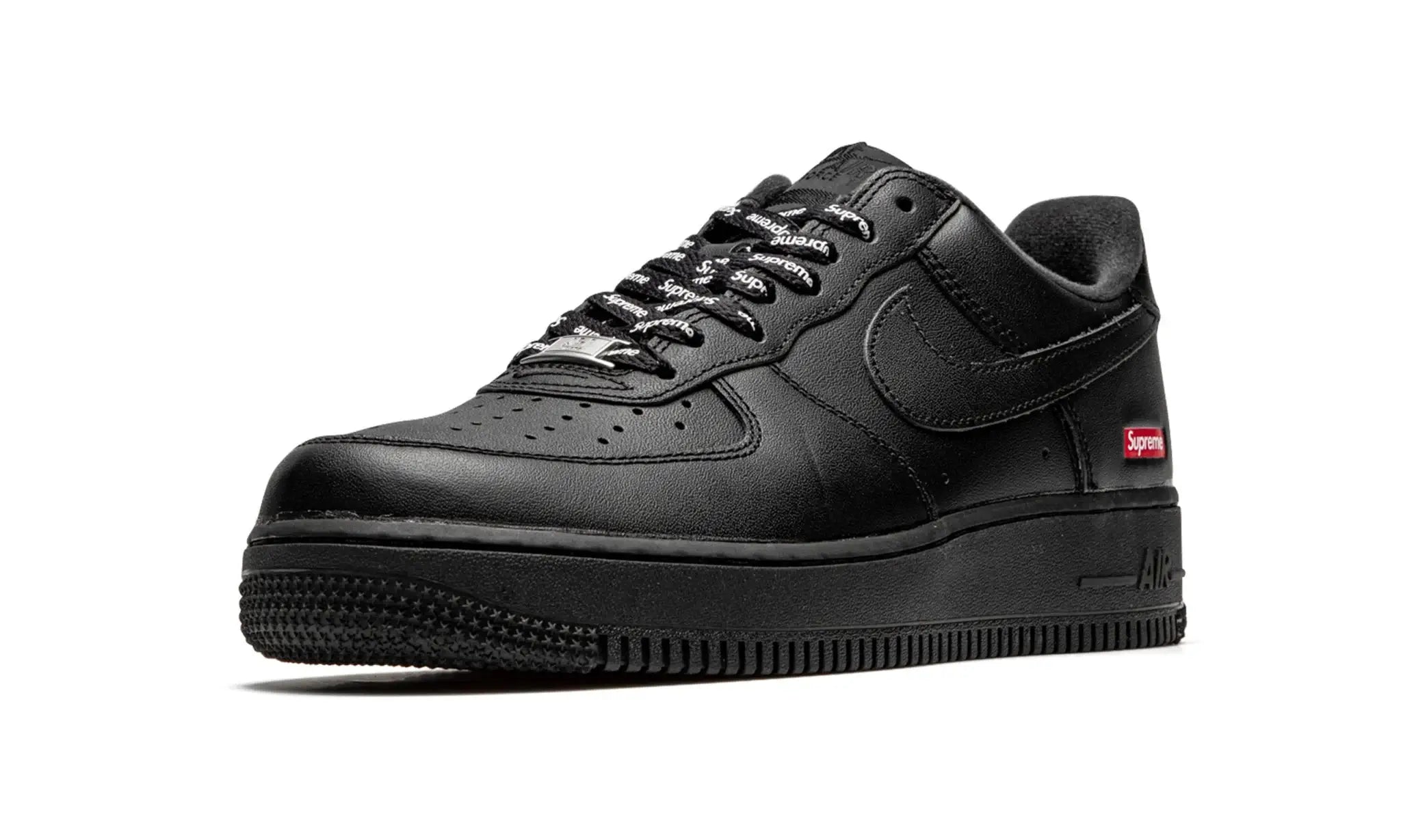Tênis Air Force 1  x Supreme "Black" Preto - CU9225-001