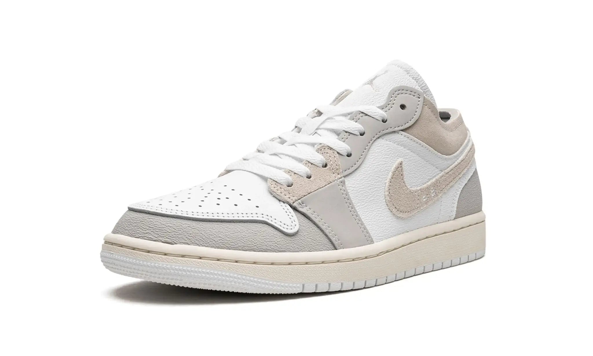 Tênis Air Jordan 1 Low "Craft Inside Out Tech Grey" Cinza - DN1635-002