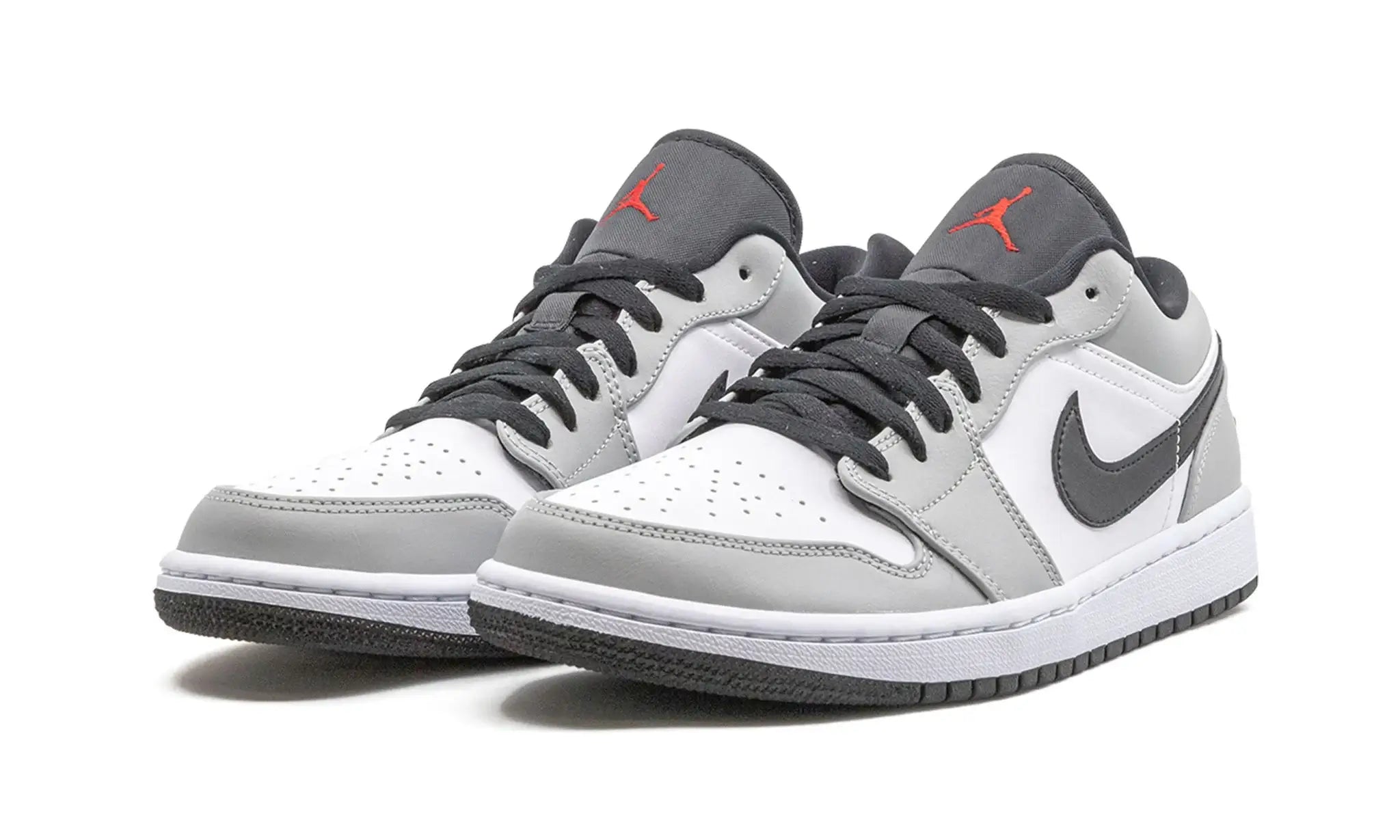 Tênis Air jordan 1 Low "Light Smoke Grey" - 553558-030