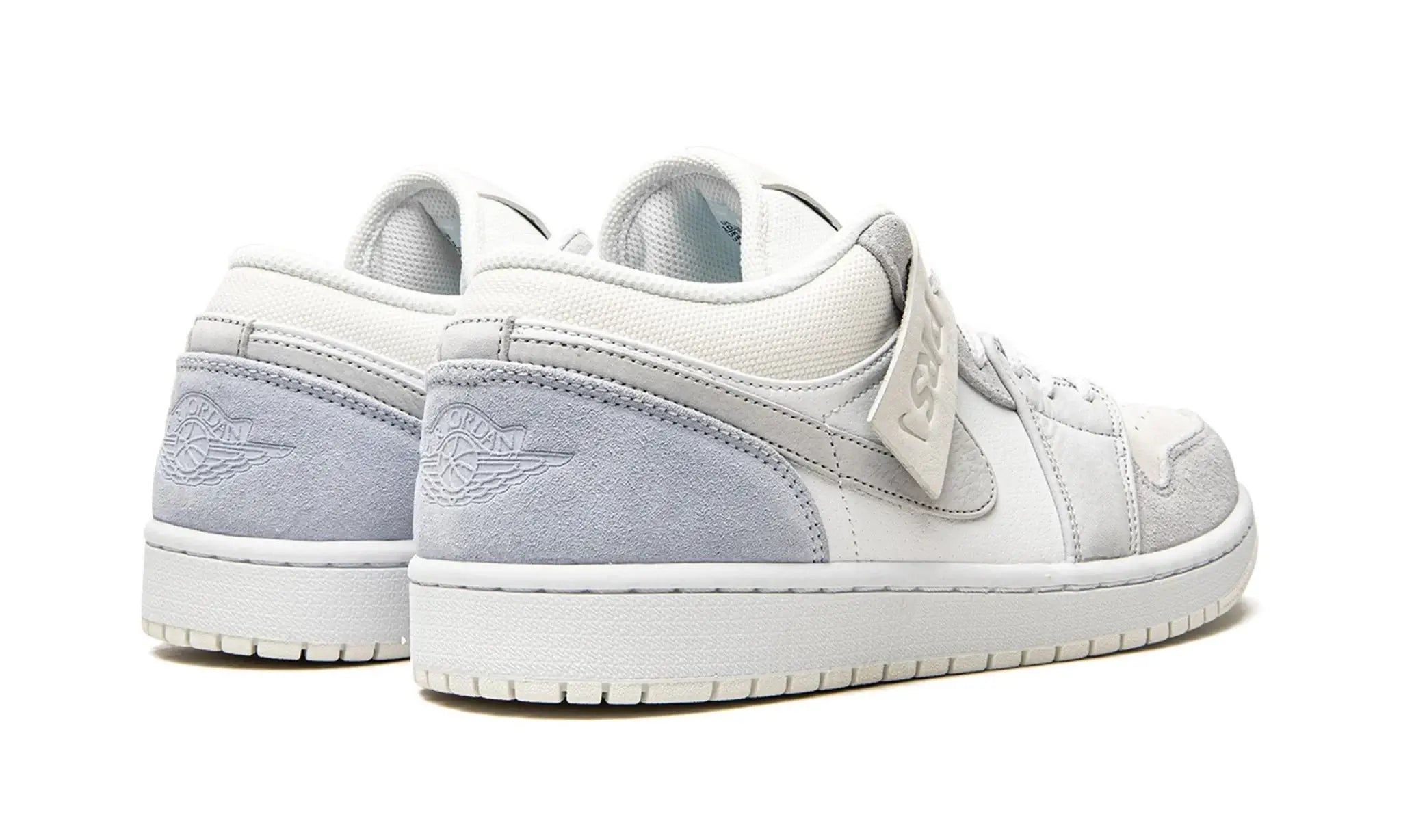 Tênis Air Jordan 1 Low "Paris" Branco - CV3043100