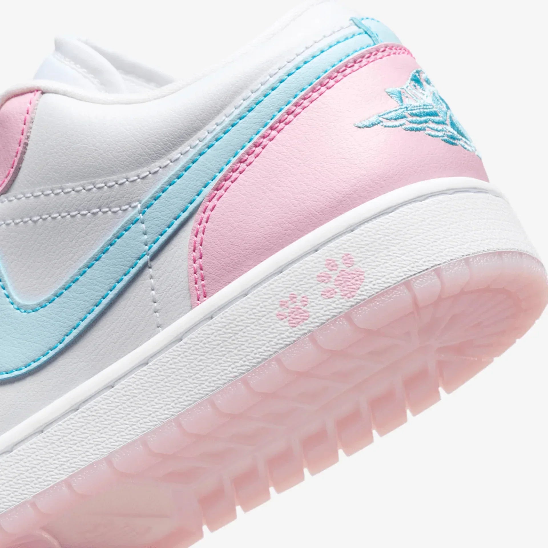 Tênis Air jordan 1 Low Feminino "Paw Print" Rosa - HM3706-141