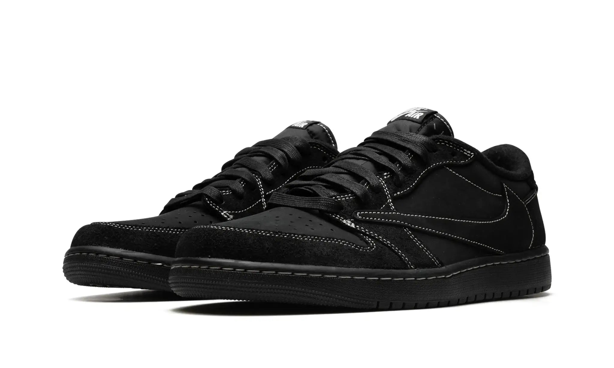 Tênis Air Jordan 1 Low x Travis Scott "Black Phantom" - DM7866-001
