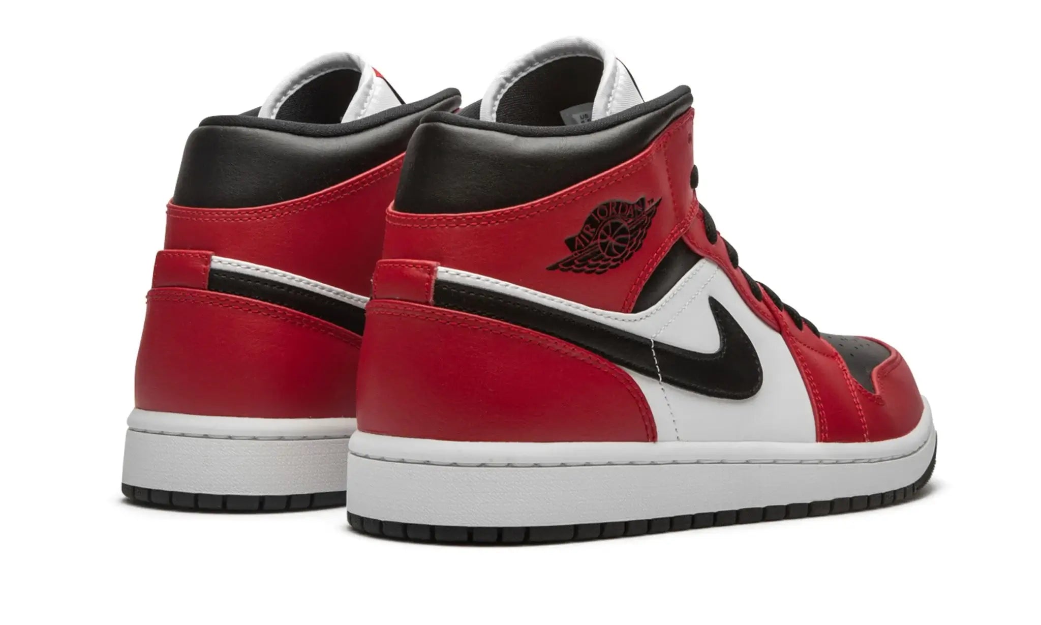 Tênis Air Jordan 1 Mid "Chicago Black Toe" Vermelho - 554724-069