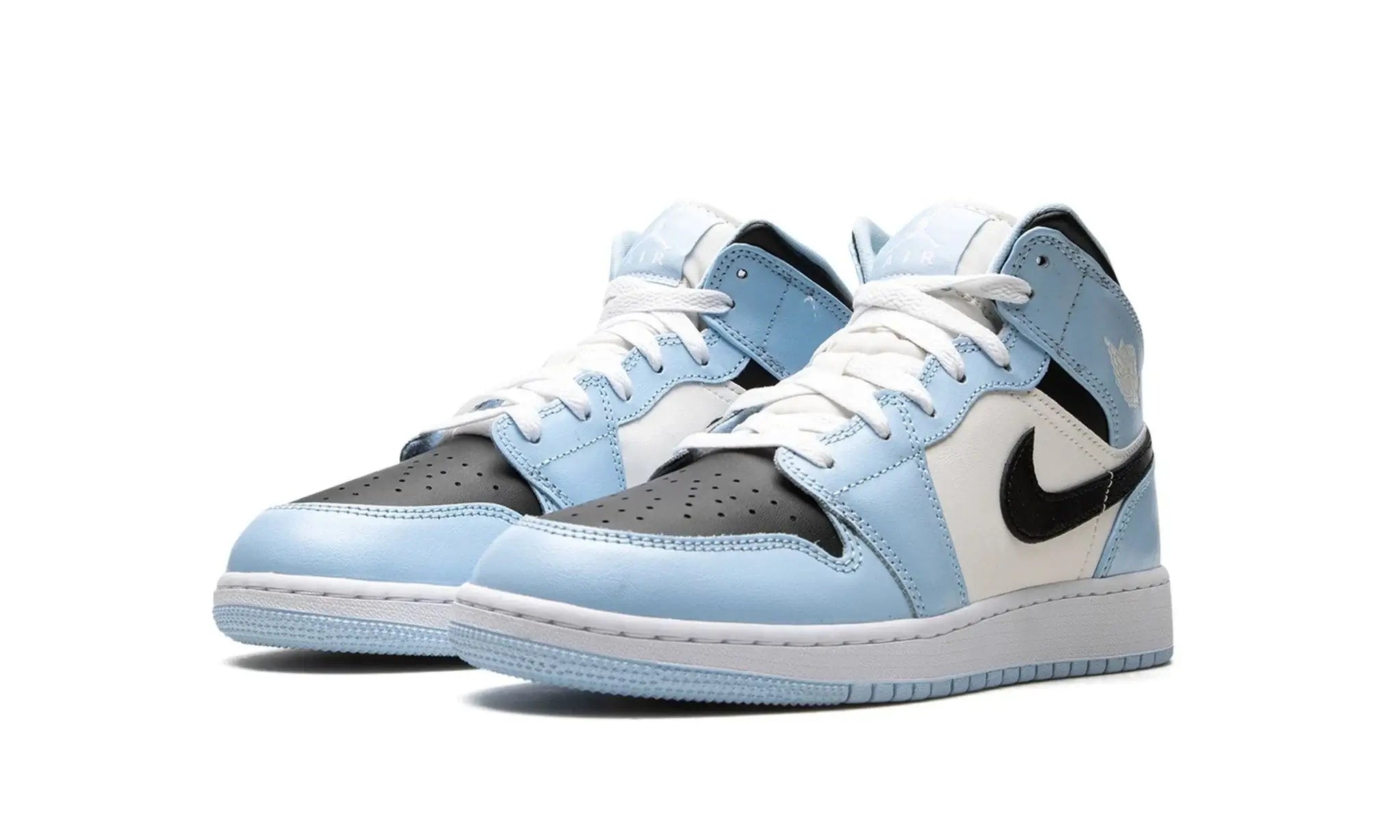 Tênis Air Jordan 1 Mid Feminino "Ice Blue" Azul / Branco - 555112-401
