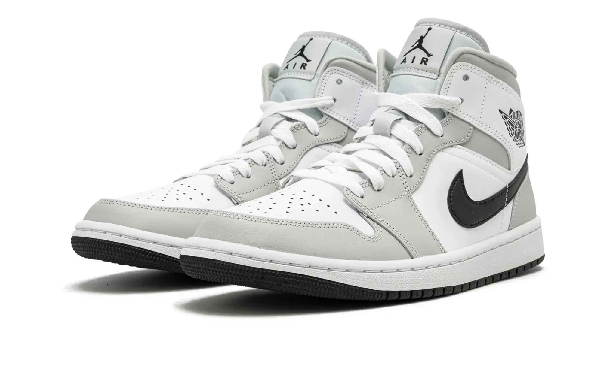 Tênis Air Jordan 1 Mid Feminino "Light Smoke Grey" Cinza - 554725-092