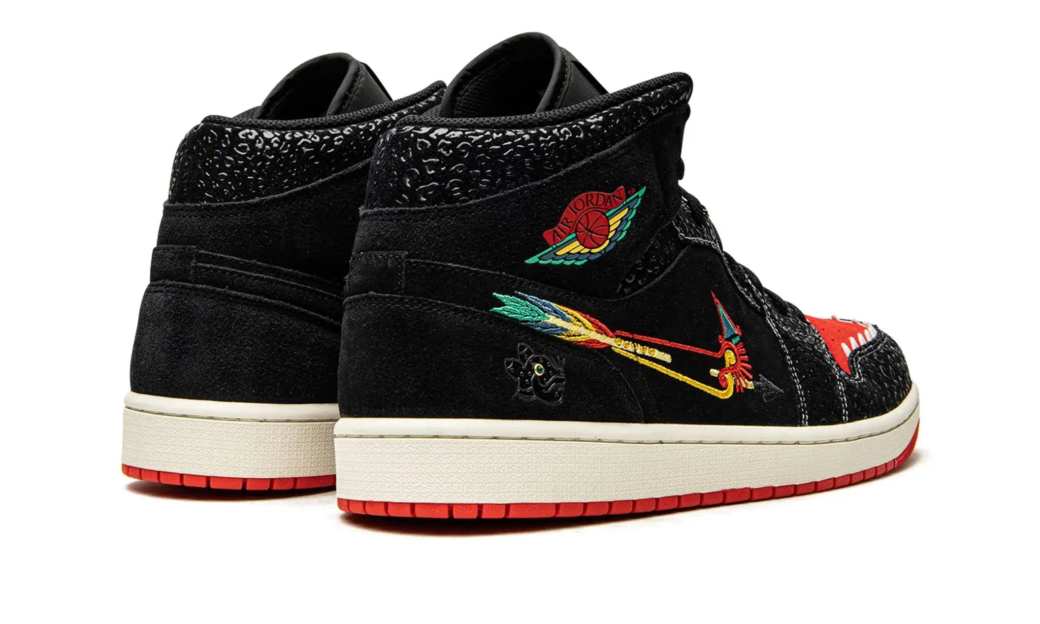 Tênis Air Jordan 1 Mid "Siempre Familia" - DN4904-001