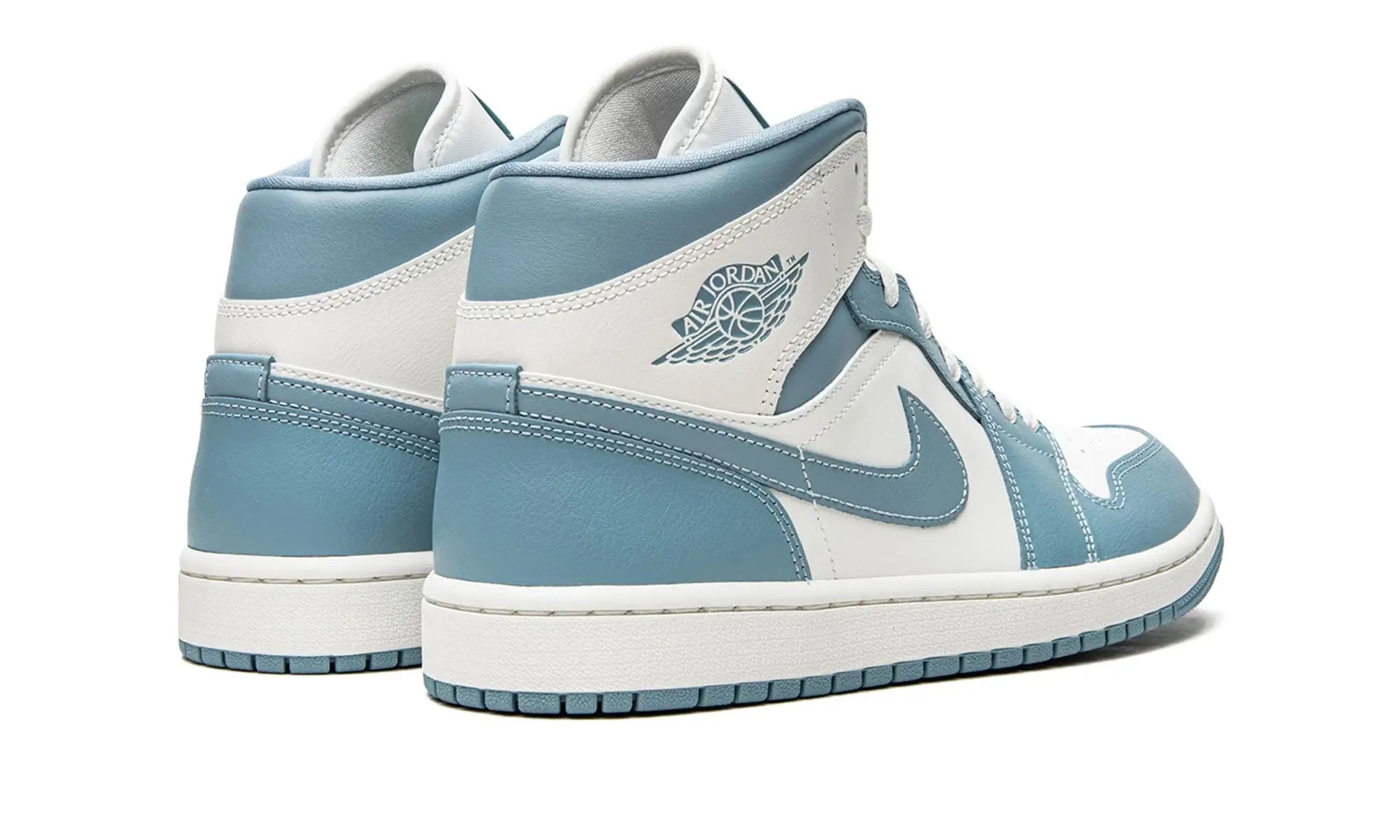 Tênis Air Jordan 1 Mid "UNC" Azul / Branco - BQ6472-141