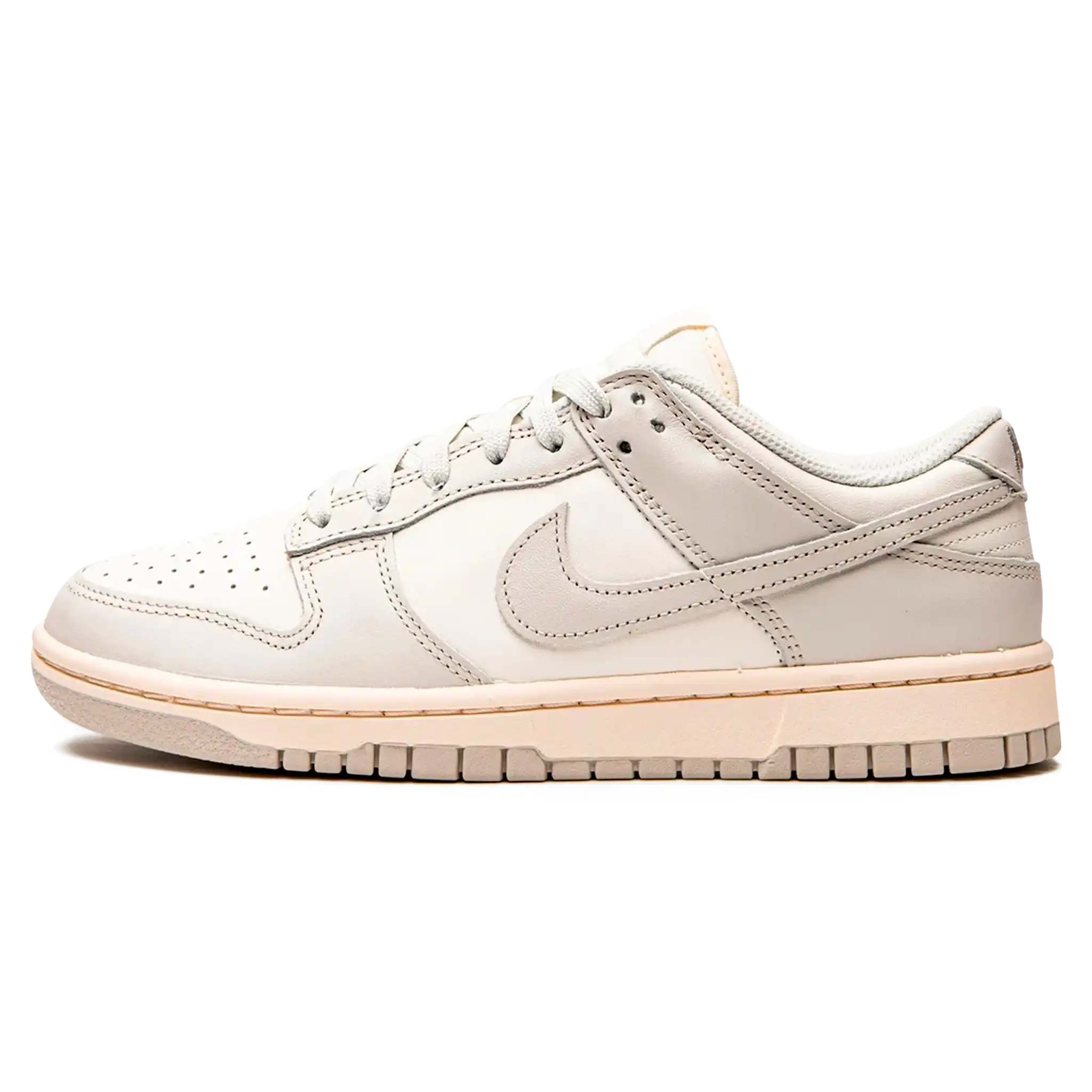 Tênis Nike Dunk Low Feminino "Light Bone" Cinza - DD1503-107