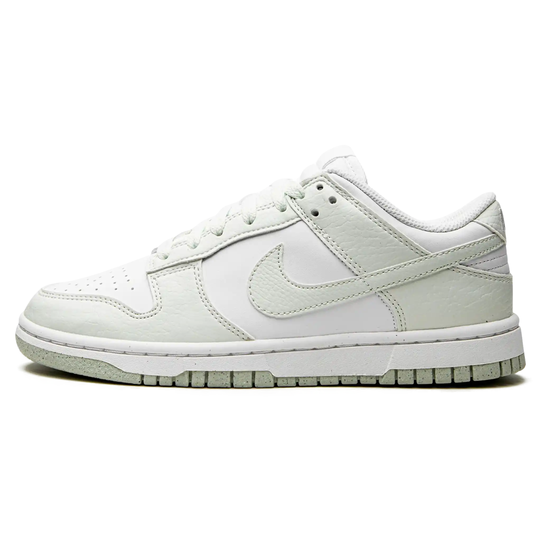 Tênis Nike Dunk Low Feminino Next Nature "White Mint" Branco / Verde - DN1431-102