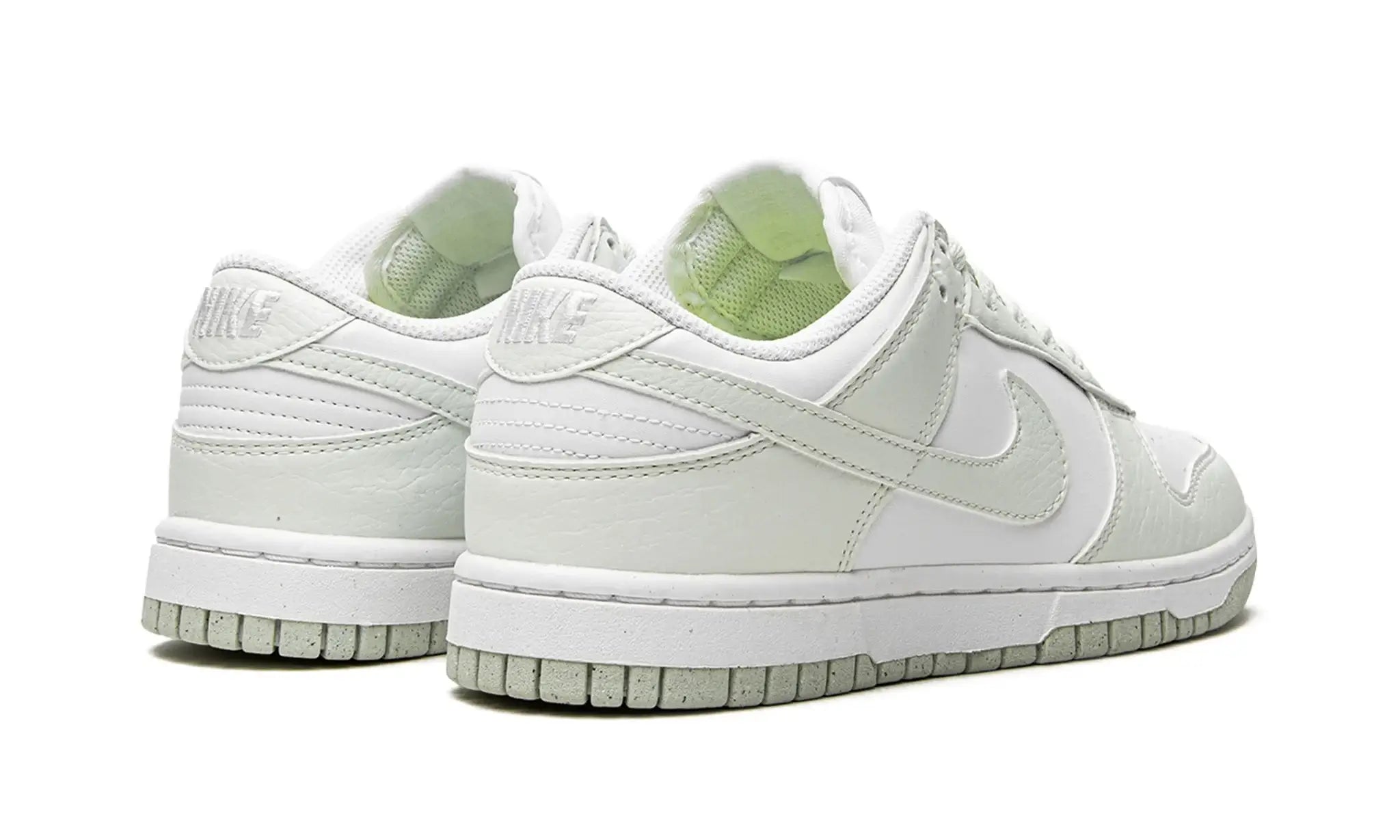 Tênis Nike Dunk Low Feminino Next Nature "White Mint" Branco / Verde - DN1431-102