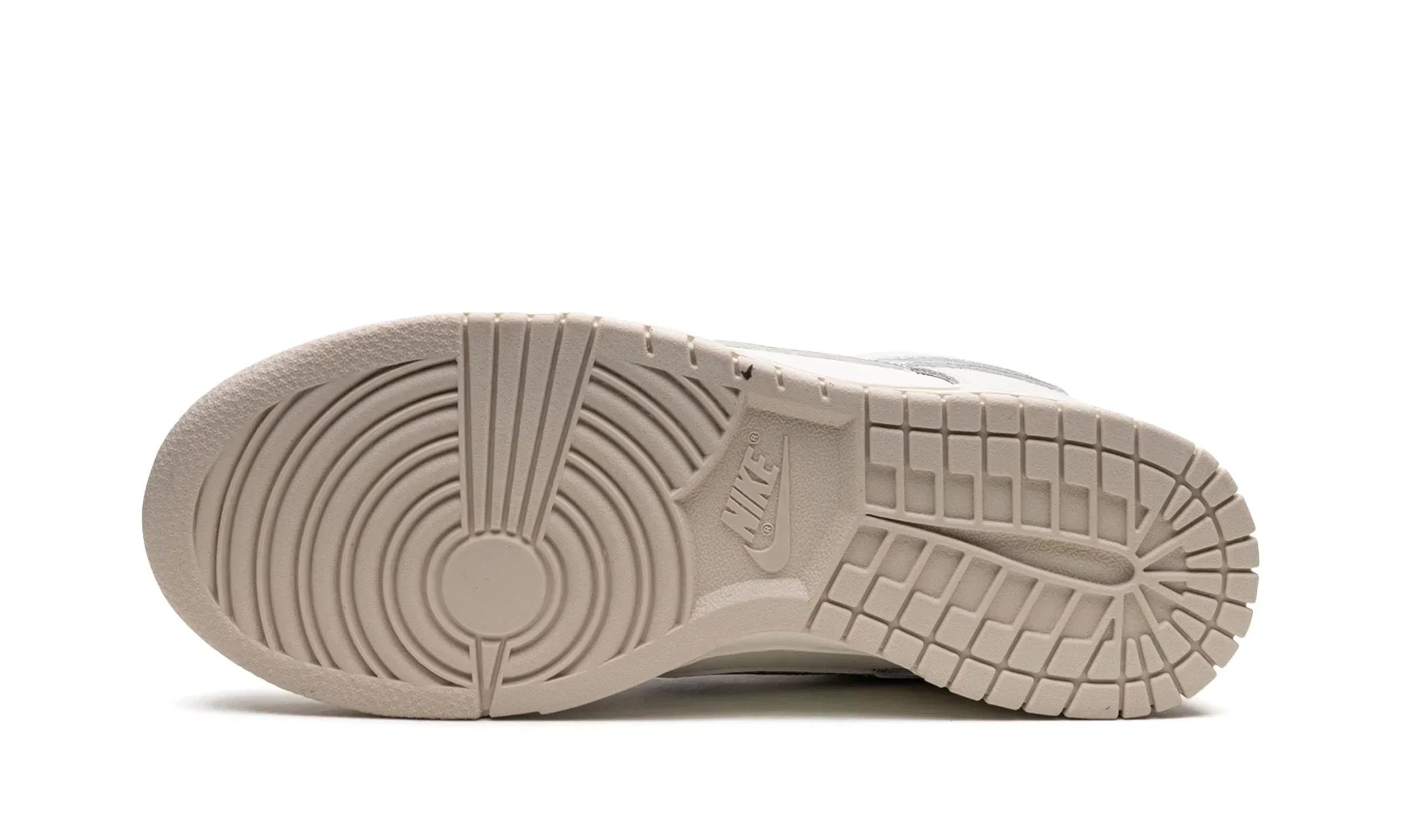 Tênis Nike Dunk Low Feminino "Oxygen Purple" Roxo / Lilás - DX5930-100