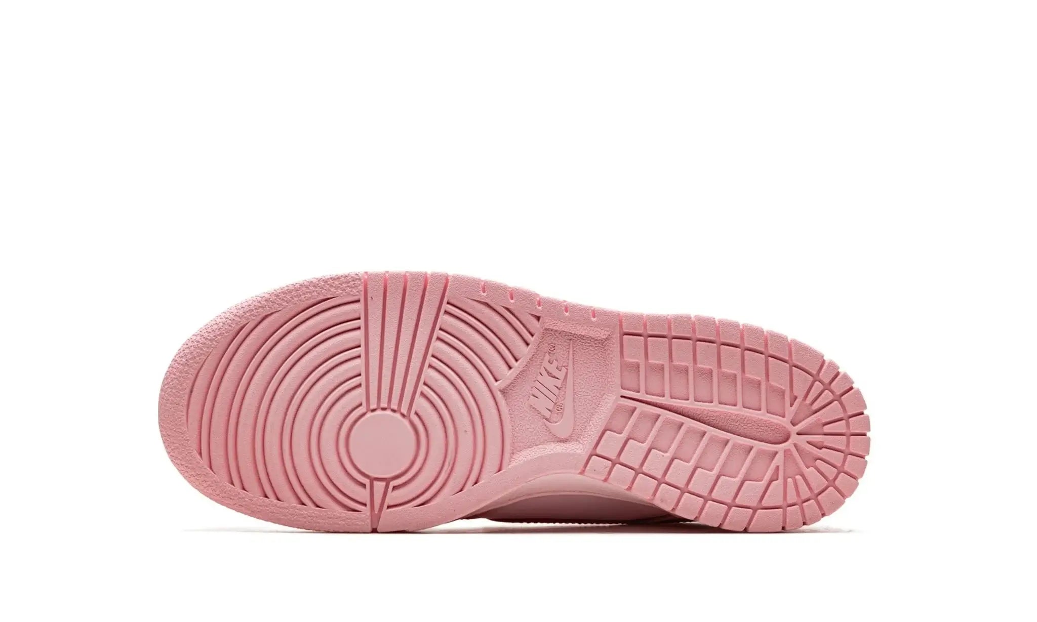 Tênis Nike Dunk Low Feminino "Triple Pink" Rosa - DH9765-600