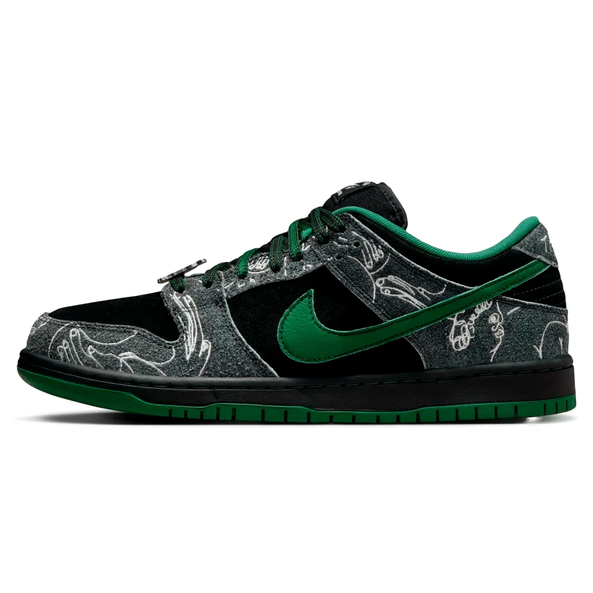 Tênis Nike Dunk Low SB "There Skateboards" Preto / Verde - HF7743-001