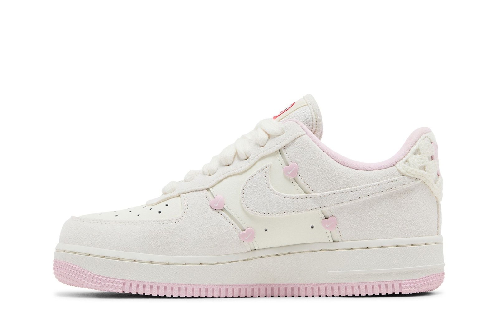 Tênis Nike Air Force 1 Low Valentine's Day (2025) Branco - HV5992-111